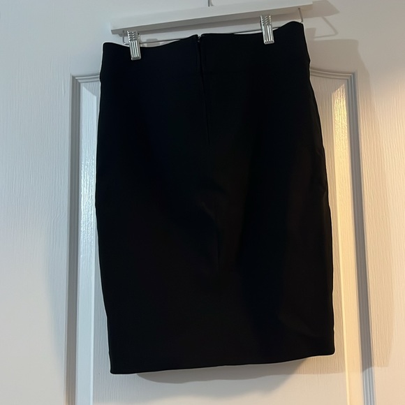 Pencil skirt - Picture 3 of 4